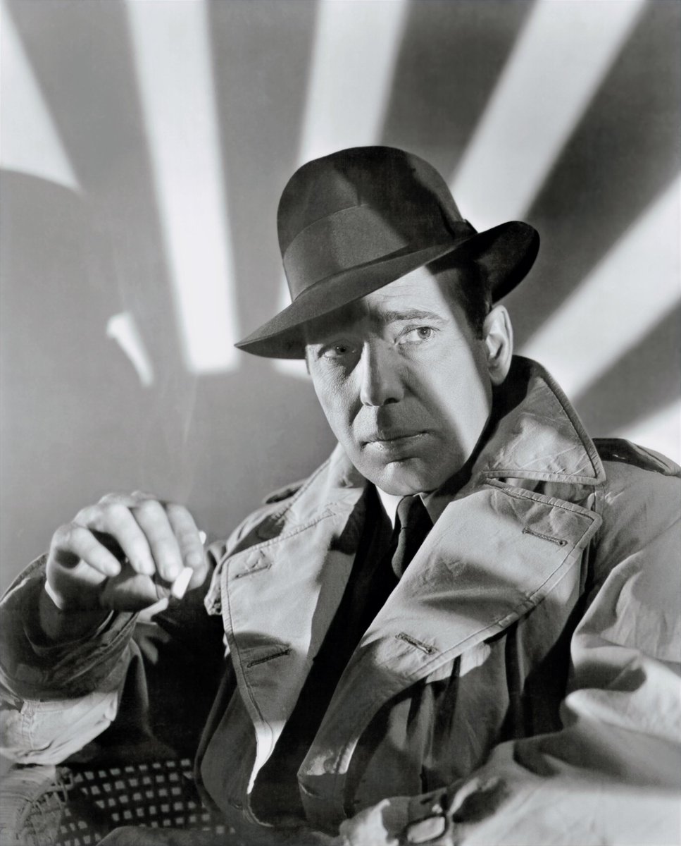 RicksCafe349343's tweet photo. Across the Pacific.....Humphrey Bogart https://t.co/Sdi328s4Ri