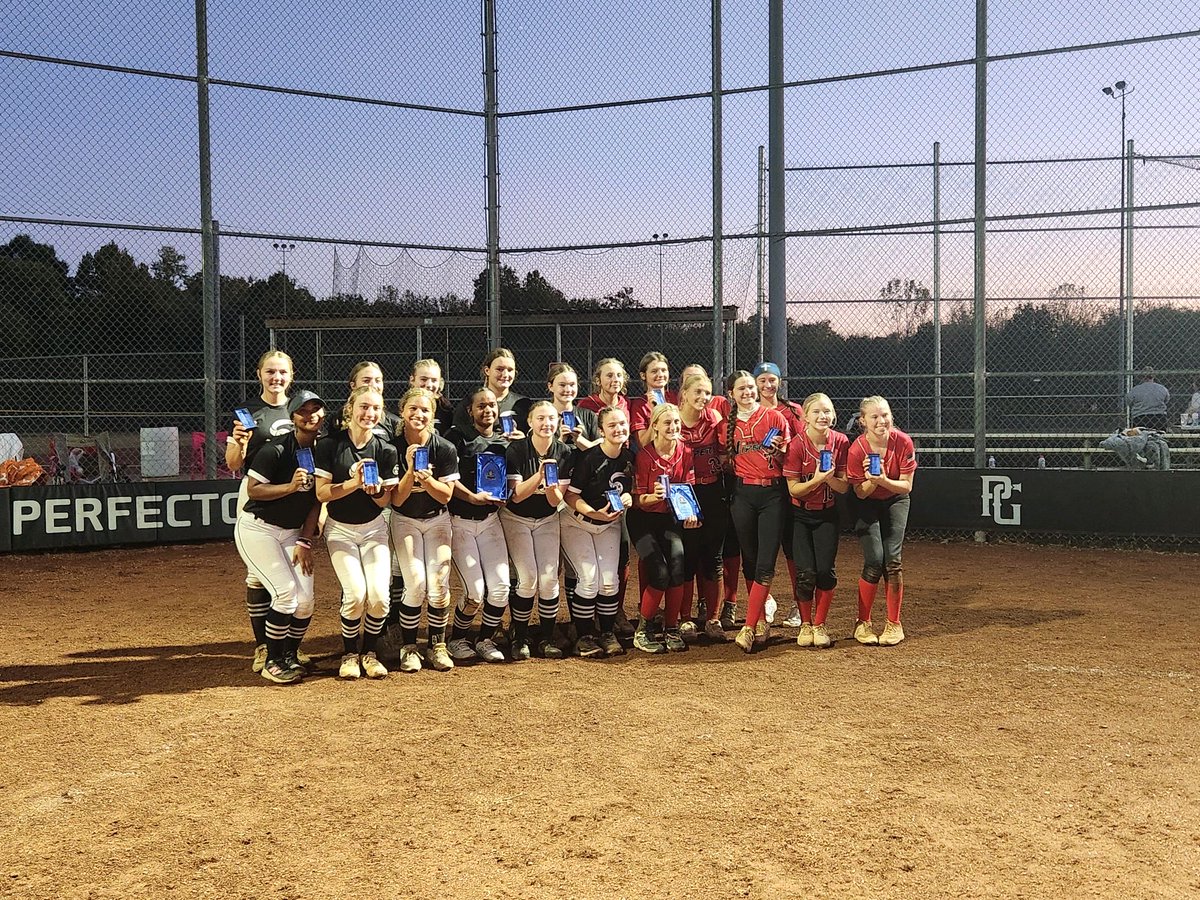 TNSynergy2030's tweet photo. PGF Super Select Southern Champs!!
📊Team Stats:
💥AVG .438
🏃‍♀️OBP .504
🥎 51 hits/ 2 HRs
🔒FPCT .932
❎5 errors

@PrepSoftball @PGFnetwork @SoftbalAmerica @ExtraInningSB @NFCAorg @AheadInTheCnt @LineDsoftball https://t.co/kHWNGbjPZM