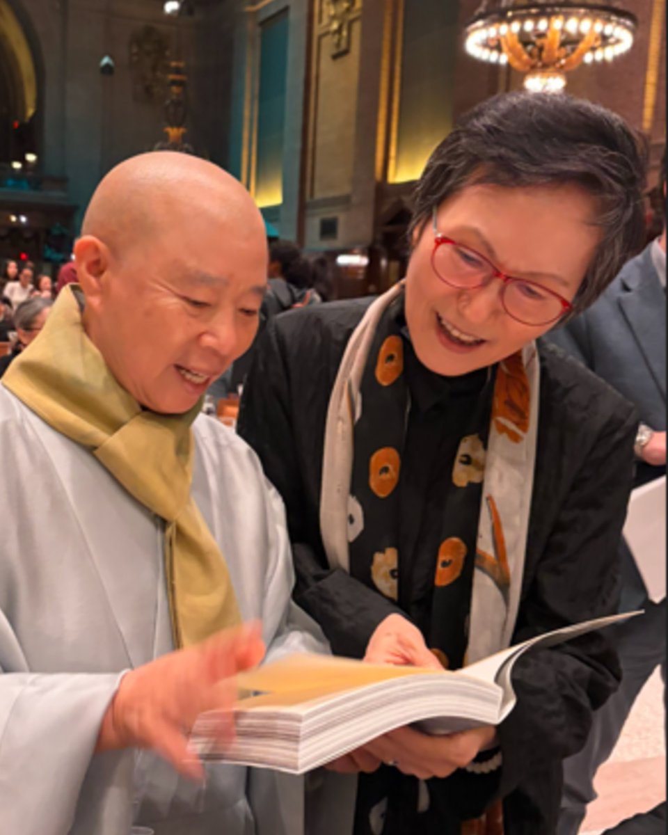 UIowaCLAS's tweet photo. Professor Hyaeweol Choi’s research examines how gender, religion, food, and cross-cultural encounters have shaped Korean history.

She also founded the Korean Studies Research Network in 2019, connecting scholars and graduate students across the Midwest. https://t.co/NbmAWDyPAk https://t.co/Pf3n7cfSXB