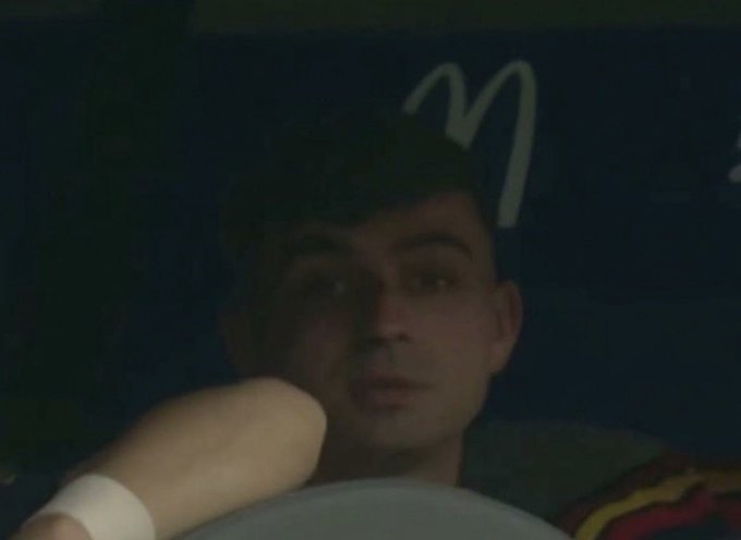 Dogcafans's tweet photo. "Shitty footballer" while gassing up this ugly chopped ass bench warming twink fagg 😂😂😂😂 typical whorelona larping dogs 😭😭😭😭 https://t.co/xwvJ7YZInU