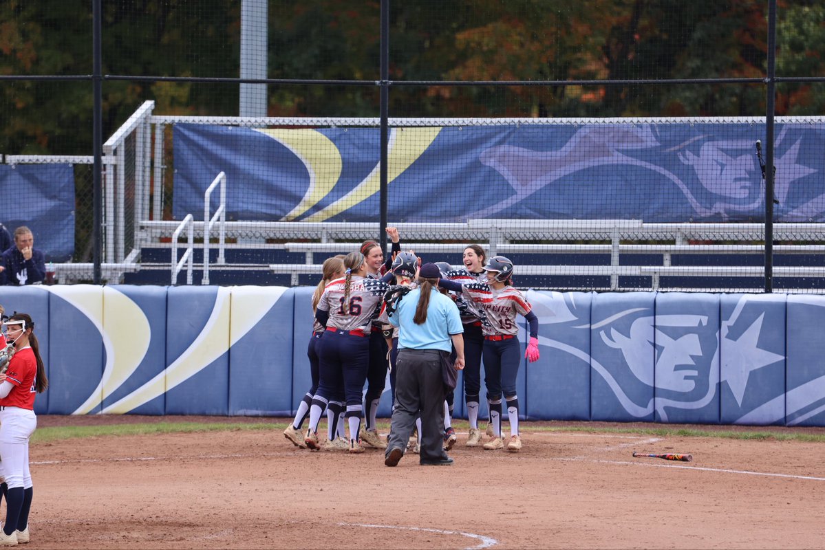RipCityUSA14U's tweet photo. Great experience for our girls playing at SNHU this weekend! Thank you to @SNHU_Softball and the coaching staff for having us! 🥎

#RipCityUSA #SNHUSoftball https://t.co/BWOIgOIXcL