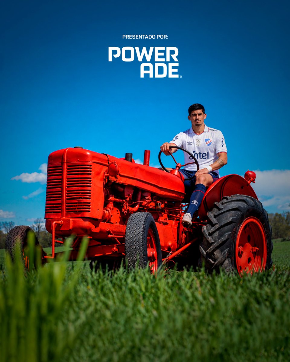 Nacional's tweet photo. El tractor de la mitad de la cancha ⚙️ https://t.co/ahnMDCx9w9