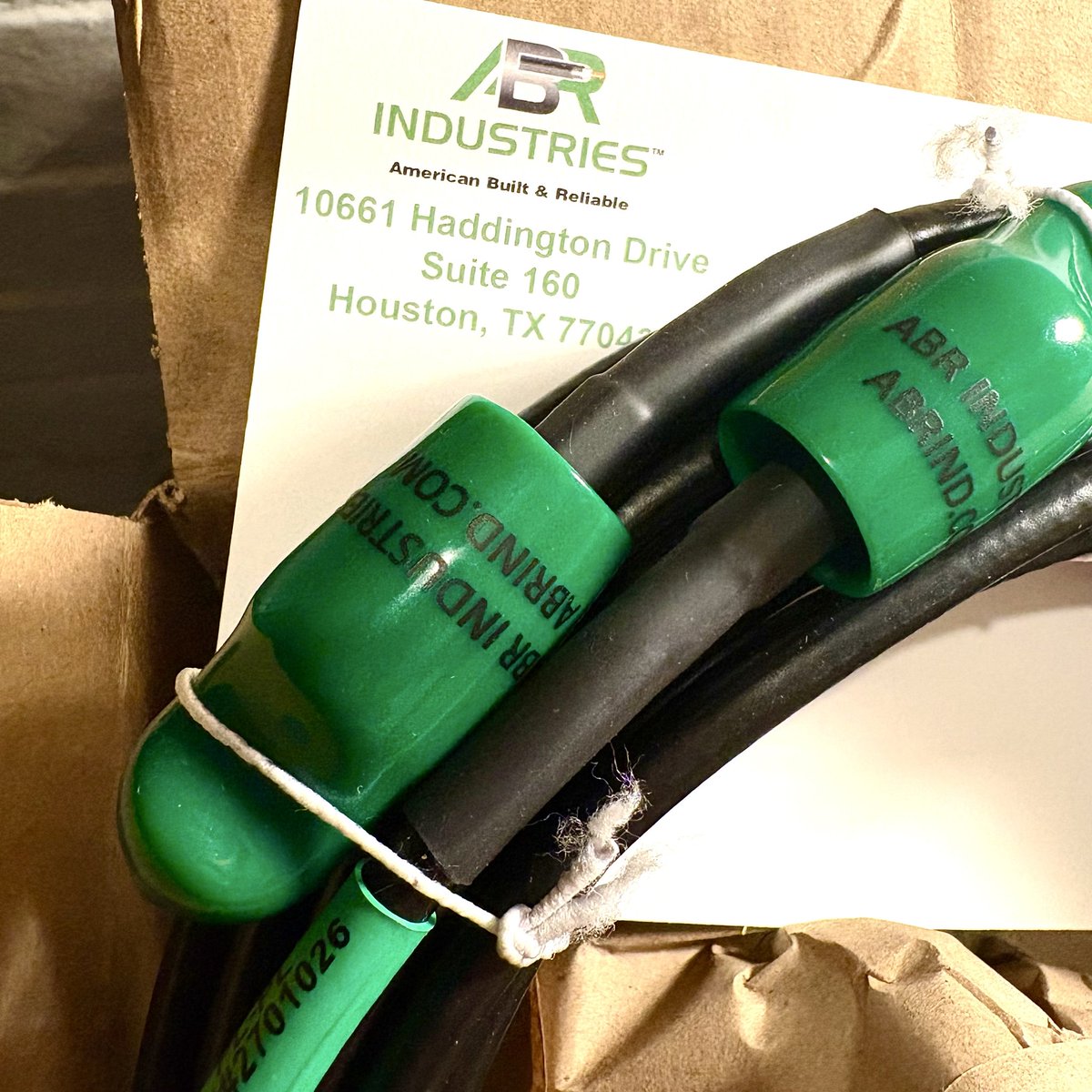 DuncanChaboudy's tweet photo. Ahhh. Fresh coax arrived today from @abrind …Now waiting on my #mfj #efhw and I am back on the air. I never thought of coax as sexy, but dawg! #hamradio #pota #radio https://t.co/zpPnIAwV03