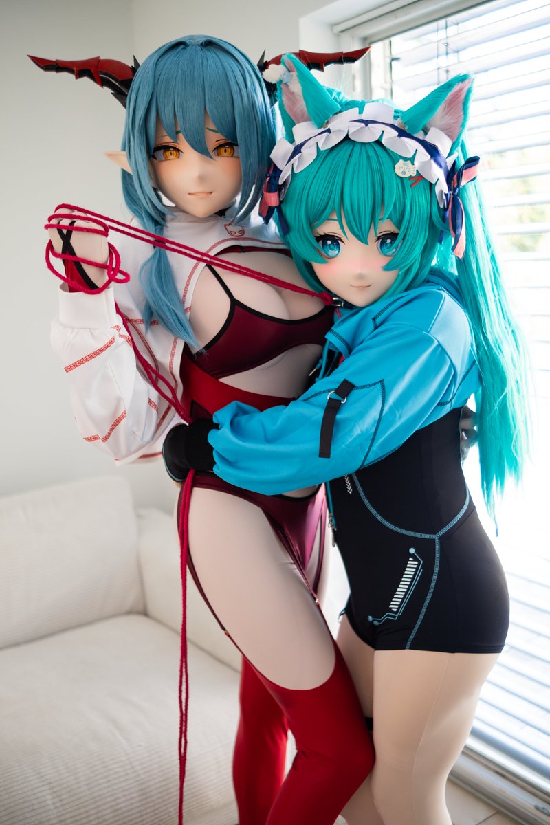 yoru_kig's tweet photo. I wanna stay with you （╹◡╹）♡✨🩵
with: @PrinzH_kig 

📸: @FritekT 

#kigurumi #着ぐるみ #hatsunemiku #初音ミク #vocaloid https://t.co/WmD86QAdqr