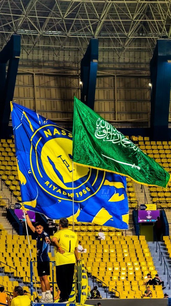 9NFCS's tweet photo. وطني وموطني 💚💛 https://t.co/lWqHwKnk4n