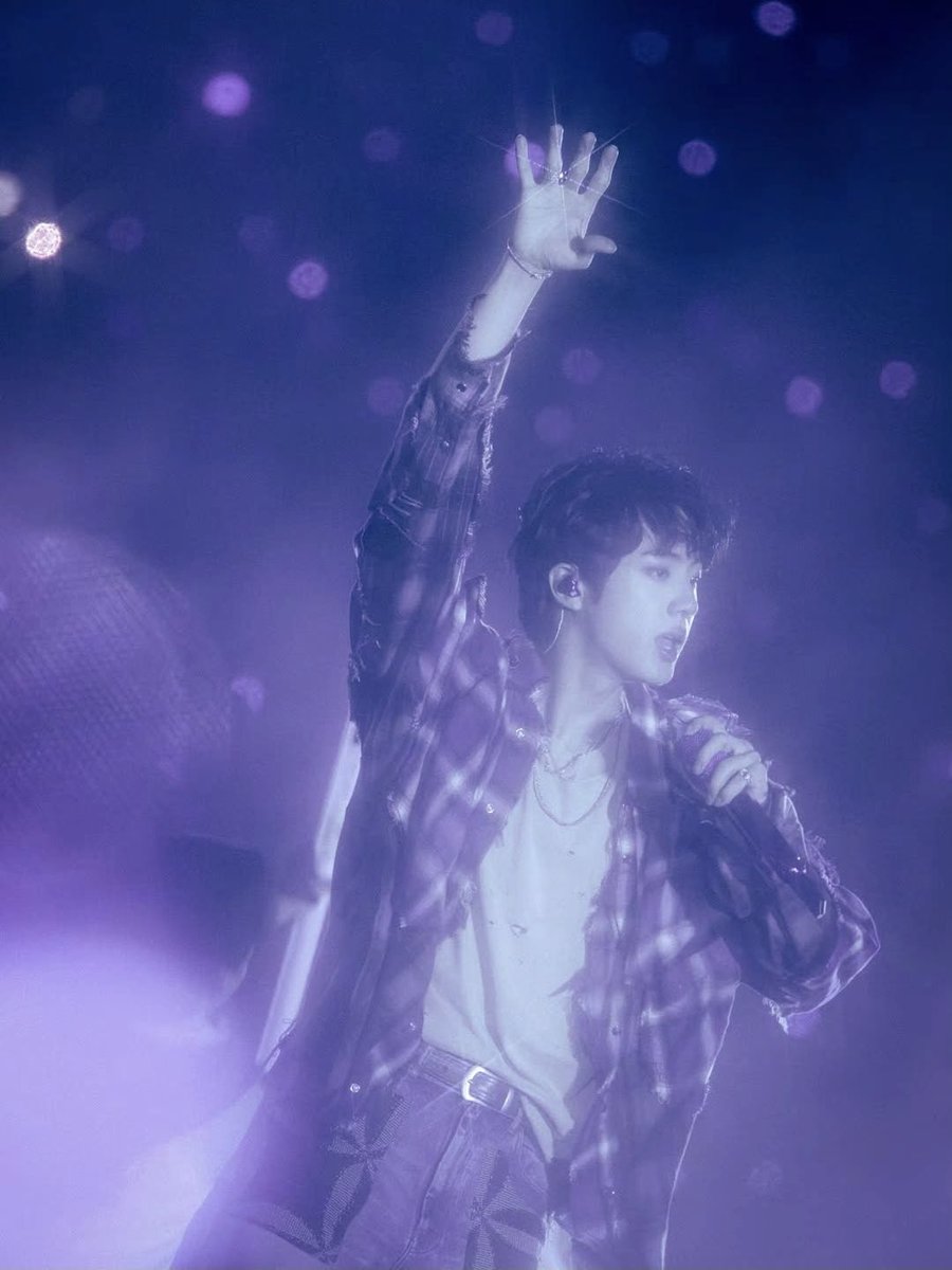 for_seokjin1992's tweet photo. [#JIN Instagram]

(1/2)
#JIN #방탄소년단진 #진

https://t.co/vmo5F5919D https://t.co/AGJIwiSmK2
