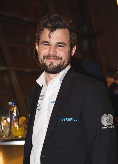 TenpaiDragonYGO's tweet photo. 🚨 BREAKING NEWS: Chess World Champion Magnus Carlsen returns to Yu-Gi-Oh! following the release of Angelechy, the Chess archetype. ♟️

"Y'all will see my checkmates at YCS Houston, let the chess speak for itself, see you there" - Magnus Carlsen via Gotham Chess interview https://t.co/0xxJLHgafB
