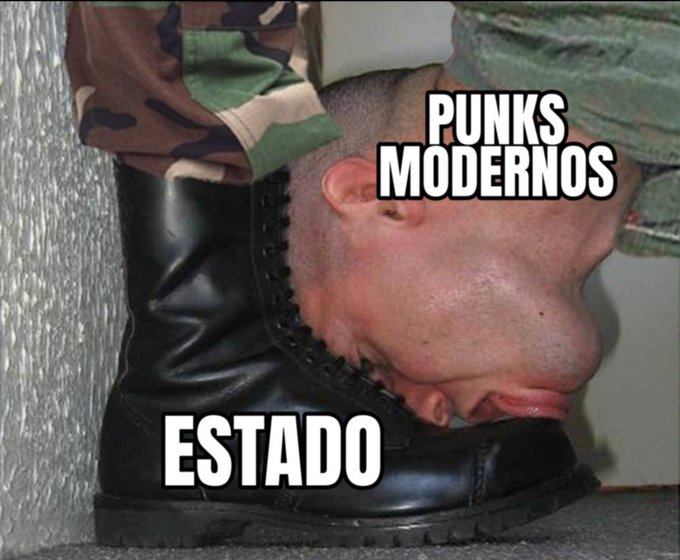 SrErichZann's tweet photo. Justo na minha vez, os anarquistas viraram um bando de beecha que parecem ter tesão em ser cadelas do governo https://t.co/3L2GlfEiJz