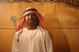 8Moob's tweet photo. رايح تسير على خويك الإماراتي اللي اشغلك بالعروبه والأسلام 

صورة جده فالمجلس https://t.co/esbpnqncVR