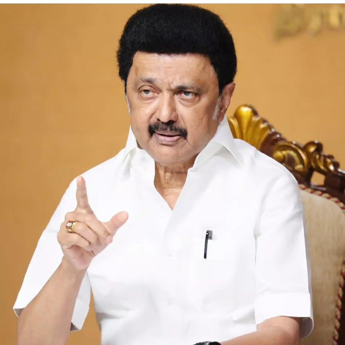 Sangeeta_cbe's tweet photo. Mass cm.                                      Meesho cm https://t.co/WxusPJPl5h