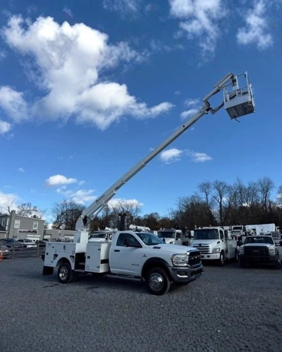 MDTraderdotcom's tweet photo. 2022 Ram 5500 HD For Sale!
➡️Ready to work!
🔗https://t.co/CuIVir5ayZ
📞410-834-7363

#MDTrader #Ram #TruckSales https://t.co/hxZaTdLXfV
