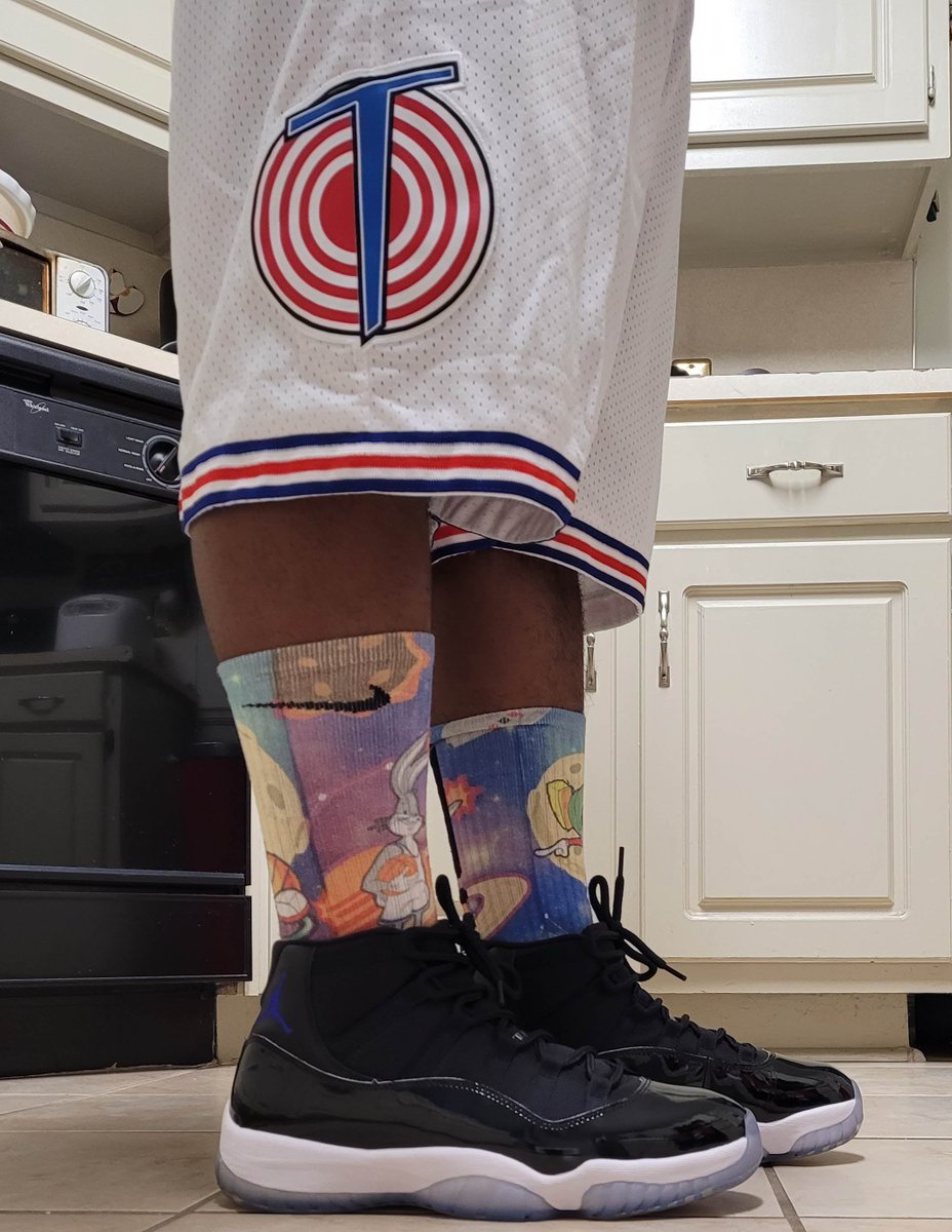 Airoshawn91's tweet photo. @zSneakerHeadz @Sothebys https://t.co/wq7nUUIGld