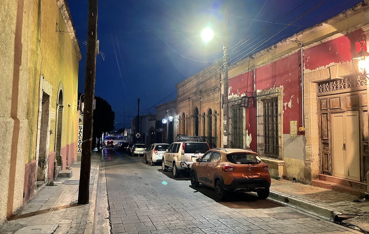 localeando_'s tweet photo. Evento: Reescalamiento y pérdida de población en centros urbanos de México https://t.co/kT13cv7oL0 @PUEC_UNAM @FuturoCiudades #ciudades #municipios #centrohistórico https://t.co/VGIEfaU55D