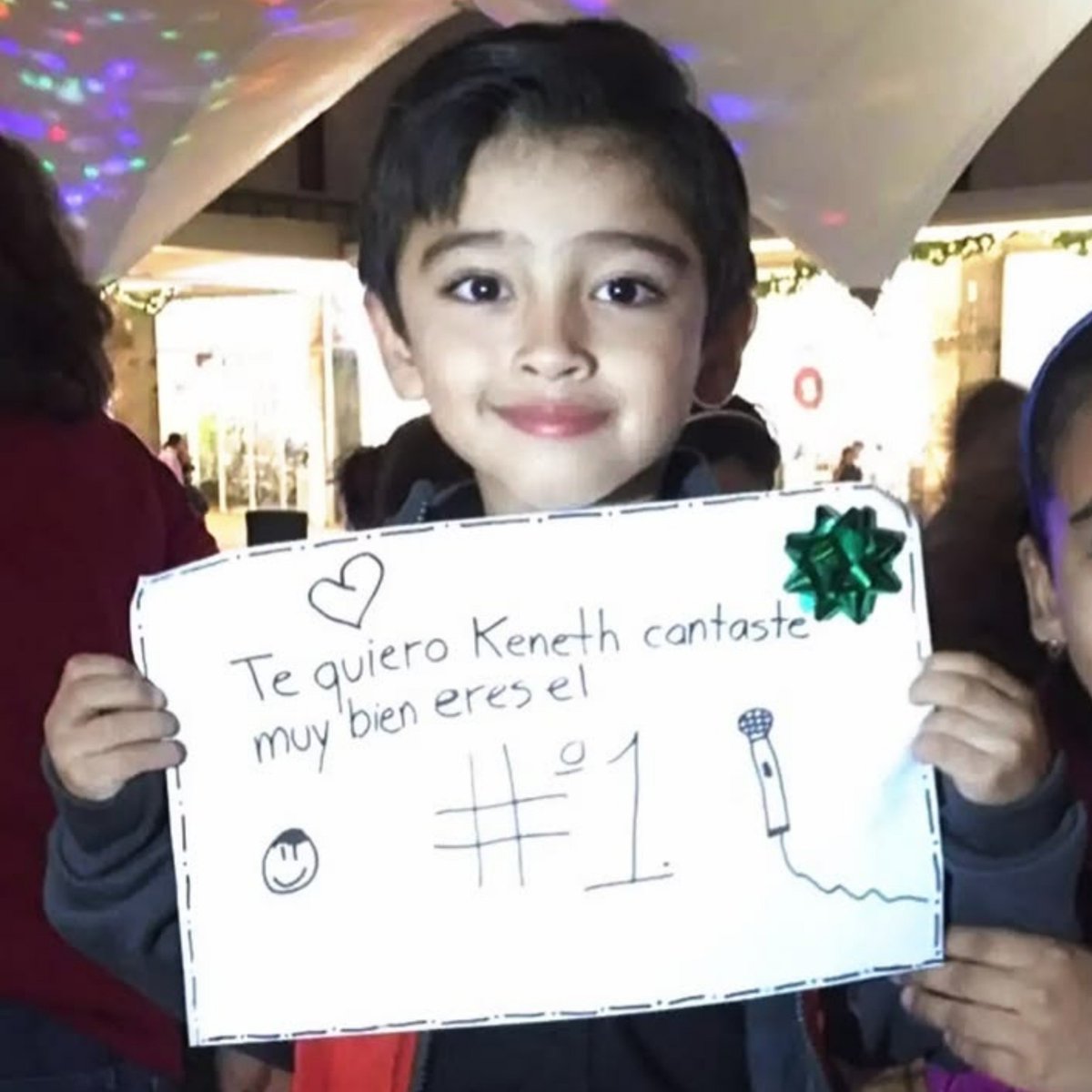 ngelgyy's tweet photo. #KennethBirthdayWeek
#DearKenneth

kenneth fue el primer miembro de santos bravos con el que conecté corazón a corazón 🤲🏼 le llevo unos años de ventaja, pero escucharlo cantar por primera vez me hizo emocionarme por un cantante como hacía mucho no me pasaba ❤️
después fui https://t.co/sKb7EO7PaP
