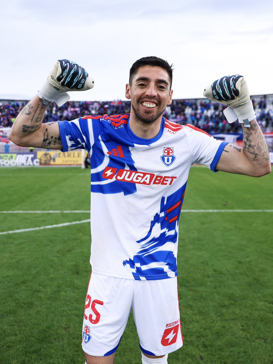 udechile's tweet photo. ¡Gran partido, azules! 🤘🏼

Nos vamos a Santiago con los 3️⃣ puntos 👊🏼 https://t.co/JGyhqKGGyF