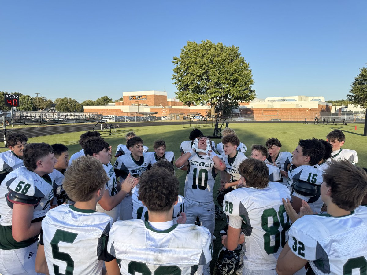 tykin27's tweet photo. Freshman with the blackshirt shutout, 13-0 over BVHS, to move to 6-0. 
@bvsw_wolfpack https://t.co/x9UGy9ijCF
