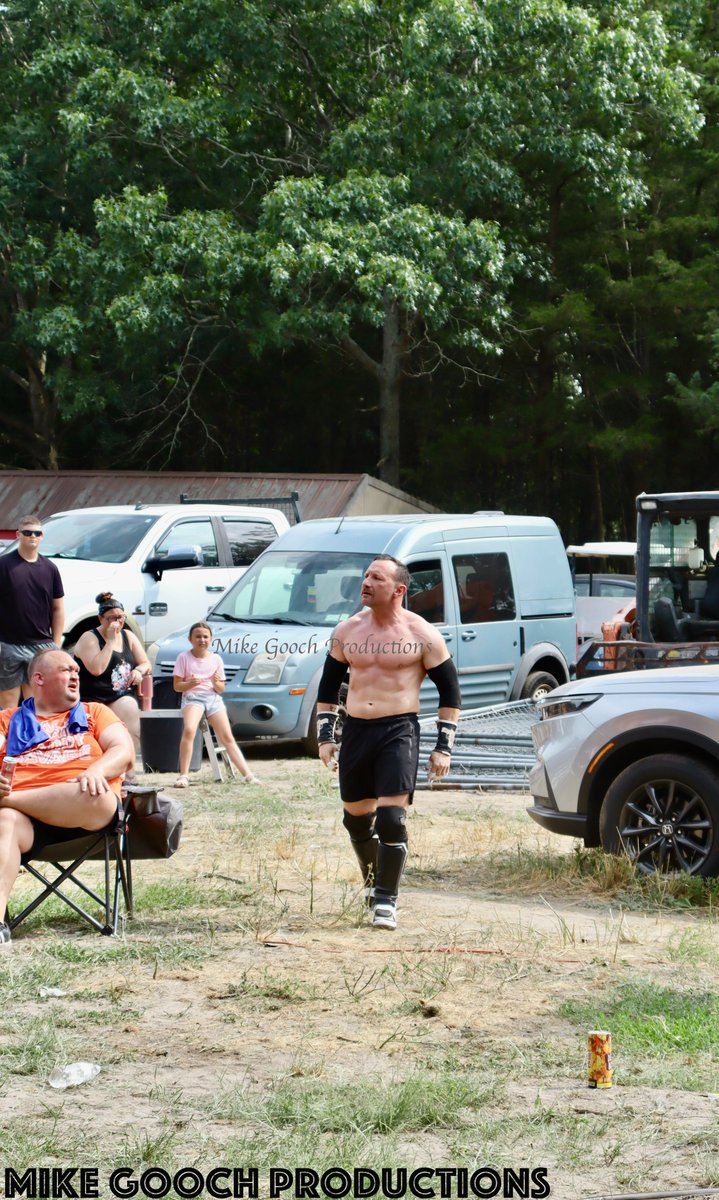 MikeGooch_Pics's tweet photo. GCW Wrestling - Backyard Wrestling 8 - Lucky 13 by #MikeGoochProductions
#photography #nycphotographer #FollowThisPhotoGuy #wrestling #WWE #AEW #ImpactWrestling #sportsphotography #indyWrestling #GCW #GCWBYW8 #BackyardWrestling #Smackdown #WWENXT #WWERAW
@NeoShooter https://t.co/eiw44GValv