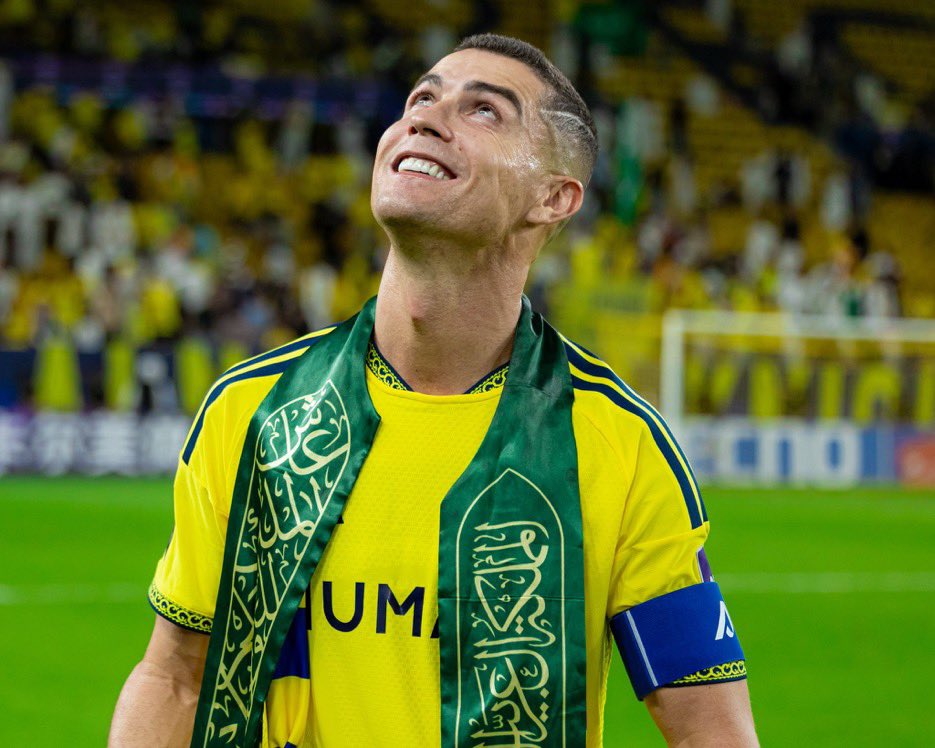 Khaledeneho's tweet photo. من كثر ماهو واثق يطقطق على الاخبار الكاذبه 😂💛 https://t.co/dEEH360Mq6