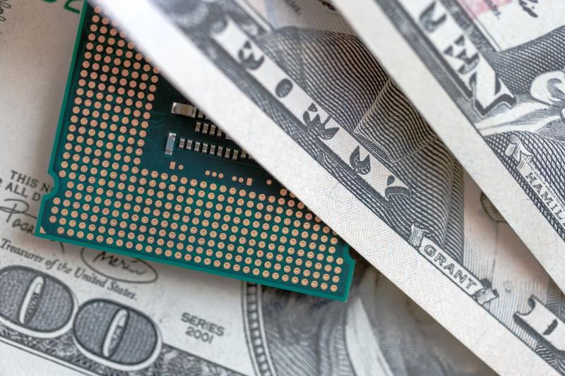 axe_cap_news's tweet photo. Broadcom or Qualcomm: Which Chip Stock Fits South Africa’s 2026 Play?

Selective view: Buy Broadcom via USD/ZAR exposure as a growth-oriented, AI-driven tech…

Read more: https://t.co/GPqP5dJ7IZ https://t.co/xLv2owtsx5