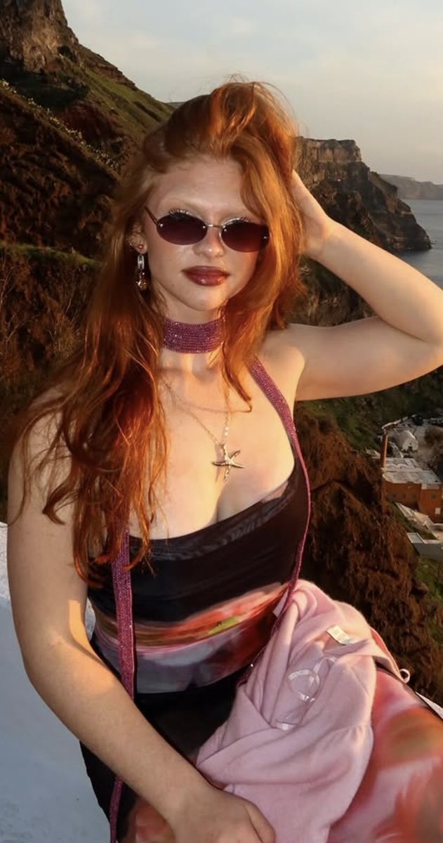 doomcodex's tweet photo. Another Lucy Craig thirst post, her bf fuckin lucky idc https://t.co/HBH5Prz4UT