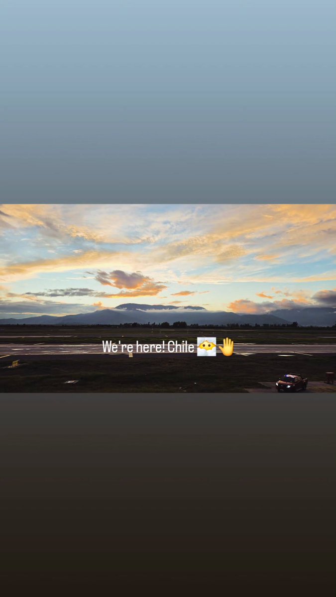 OnlyARMYChile's tweet photo. 📸 IG | Nueva historia de #Jhope

“¡Estamos aquí! Chile 👋”

🔗:
https://t.co/pDoGK7UN62 https://t.co/QwzYQ4pe4W