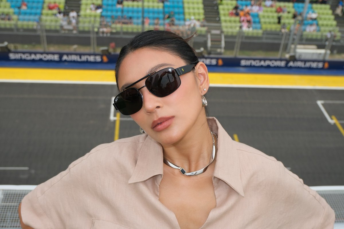 NaddictsOfc's tweet photo. a little trackside dressing with @rayban @scuderiaferrari 

#F1NightRace #SingaporeGP

📷 #NadineLustre's IG update https://t.co/I2GnRBpNpR