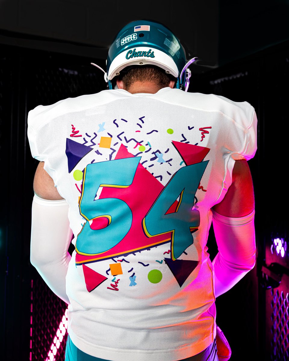 CoastalFootball's tweet photo. The Friday night (‘90s) threads 👌 https://t.co/qzuVGlGP49