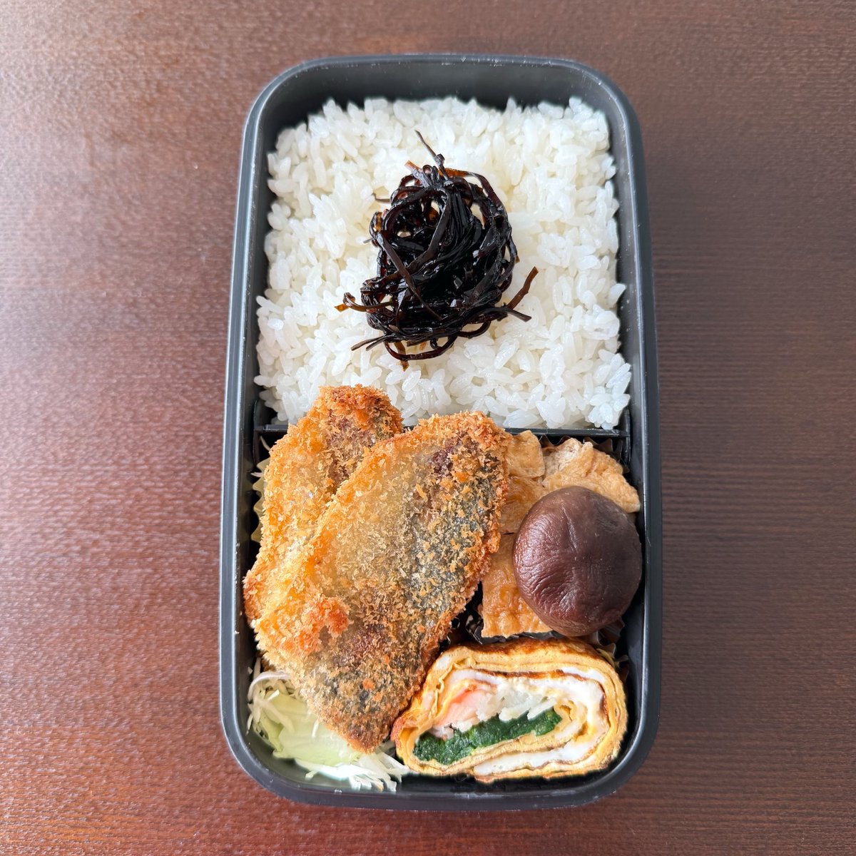 v2_2v6_6v's tweet photo. 10/13(火)のお弁当
おはようございます😃
#お弁当記録 https://t.co/YT5SmZxeK1