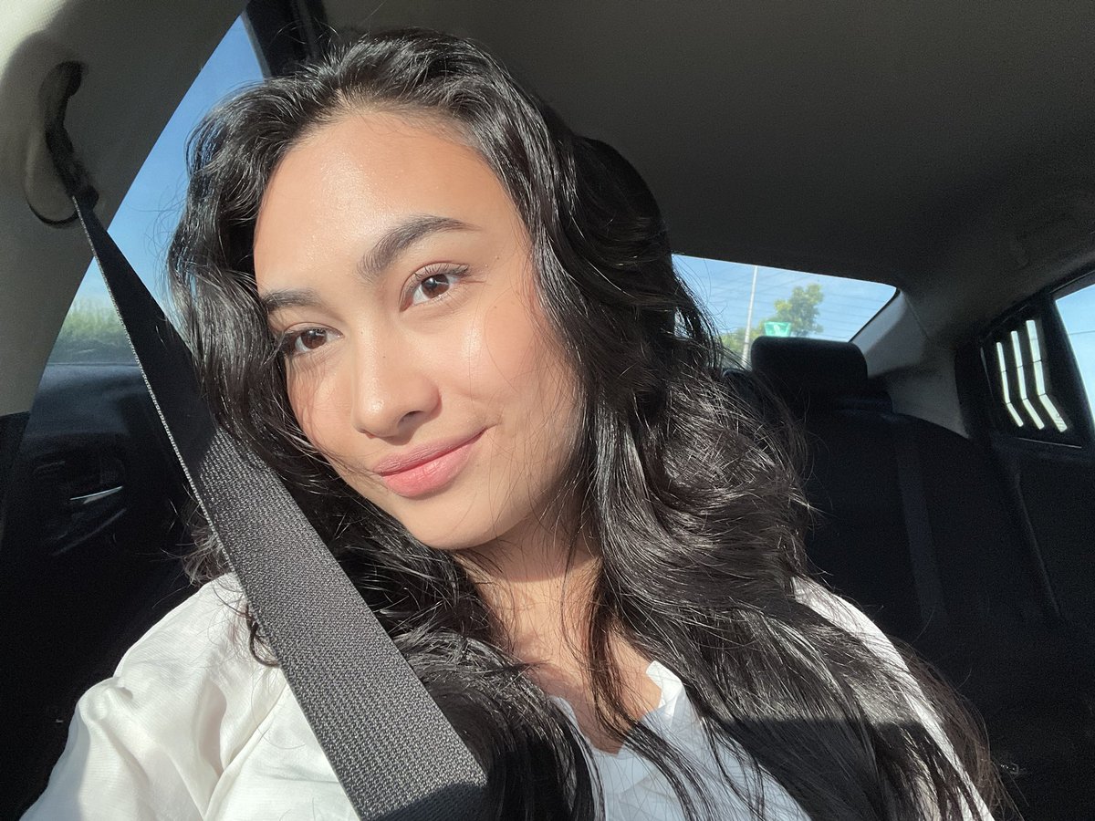 Jinxkurai's tweet photo. hi wallets 💸 https://t.co/qqDsPPtNxO