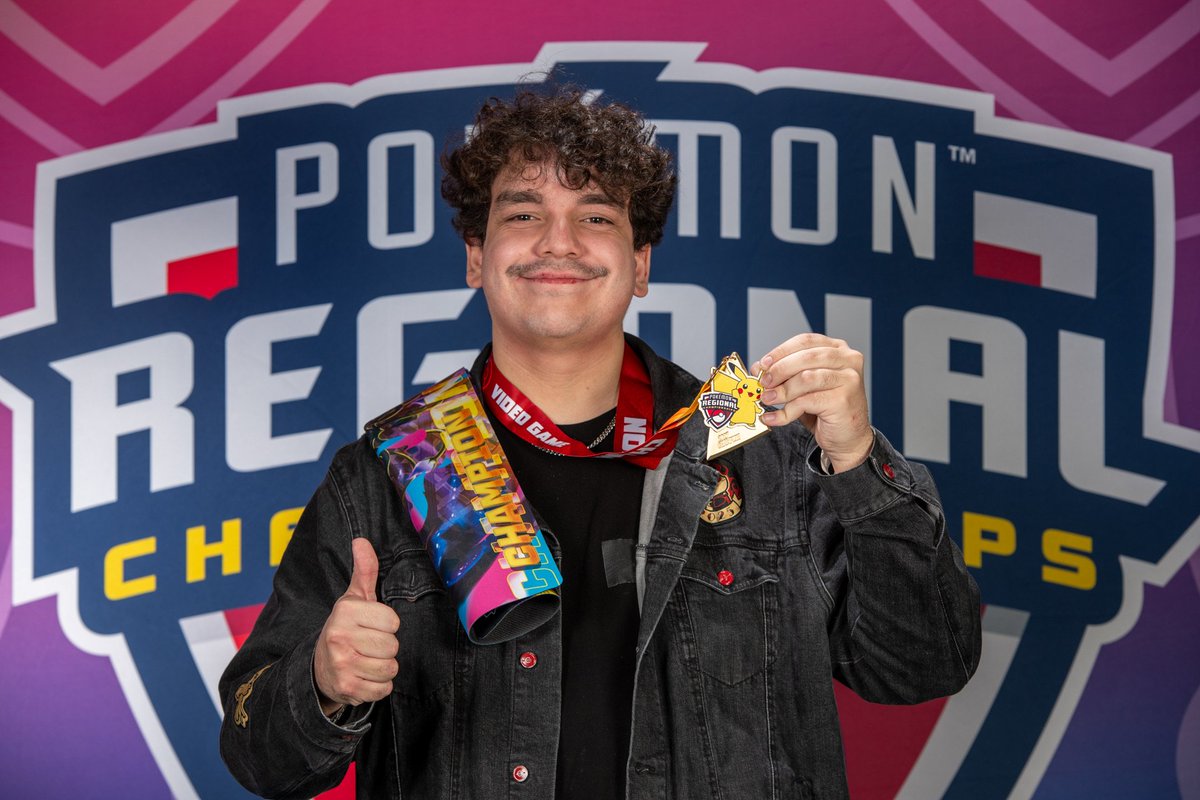 JoeUX9's tweet photo. Still in total disbelief, but I am the Louisville Regional Champion!!! It's hard to put into words how incredibly proud I am of my achievement, making VGC history with back to back wins. I'm so grateful I get to play Pokémon every day and wouldn't trade it for anything ❤ https://t.co/5LZSxMnZs0
