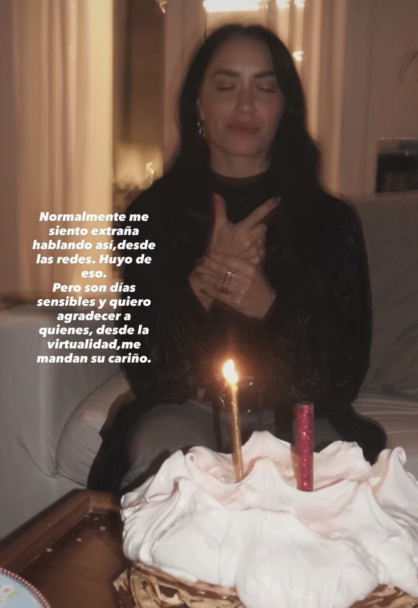 SolangeILoveshe's tweet photo. En casi todos los últimos post habla de "los días sensibles" que pasa. Inclusive un poco antes del último River. 
🥹 
Te re entiendo Lali! Fue unos años de mucho trabajo y bien logrados! El último álbum fue una locura y los estadios ni hablar. ❤️‍🔥 Gracias! https://t.co/7HgM864vzo