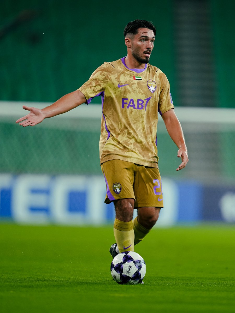 alainfcae's tweet photo. صور من الشوط الأول

#القوة_الجوية_العين | #دوري_أبطال_آسيا_للنخبة https://t.co/JQT4HYu2LC