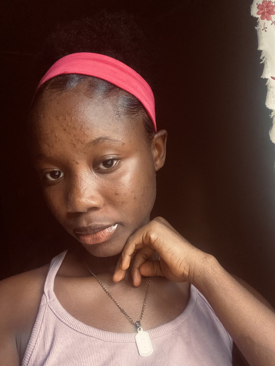 Rolandaoyhx's tweet photo. Brown skin girl...🤎🫦 https://t.co/Q94bqkCMFV