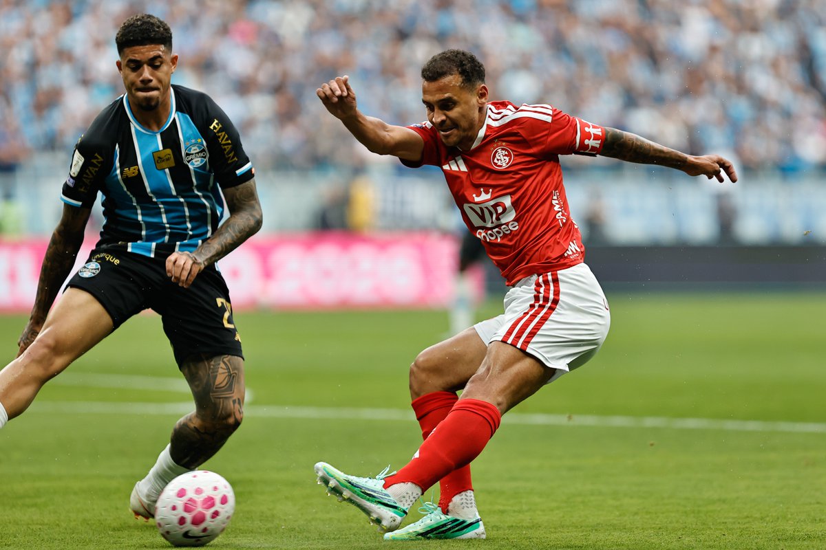 inter_noge's tweet photo. Inter confirma lesão de Alan Patrick, que fica fora contra o Mirassol dlvr.​it/TVtbLF https://t.co/WD6fyQUq6k