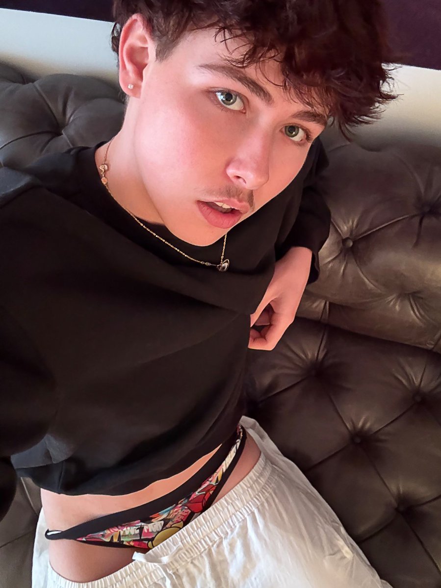 _NoahTwink's tweet photo. lets get it down 🥵

https://t.co/xjw77voS75 https://t.co/AJyZvDGOx9