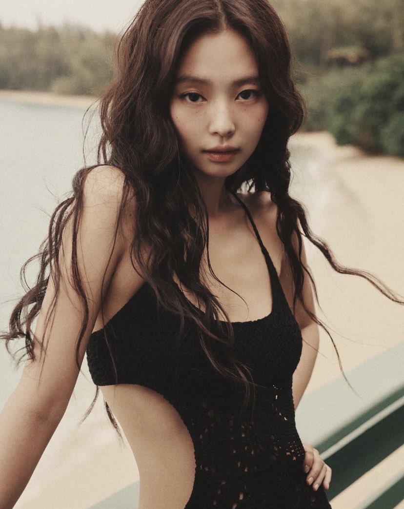 gorg_eousja's tweet photo. jennie kim is dangerously pretty. https://t.co/Yg2JN8yC6m