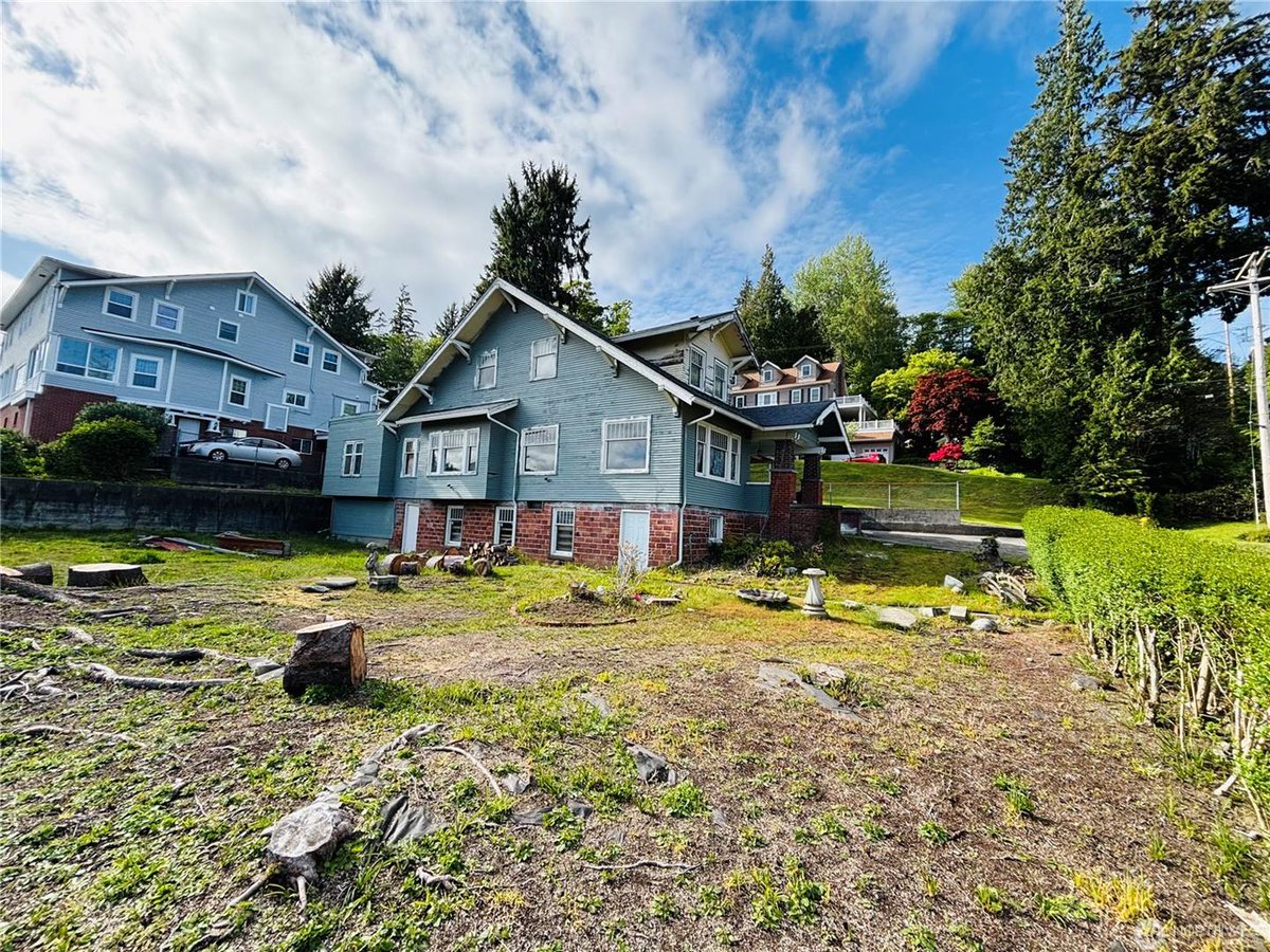GreningerHarley's tweet photo. A pretty home in a lovely neighborhood. What more could you ask for?

#PremierRealty #AberdeenWA #RealEstate #Graysharbor https://t.co/rdeEE2gtO2