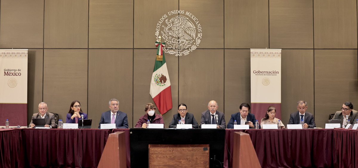 rosaicela_'s tweet photo. Este lunes evaluamos los avances del Plan Integral de la Zona Oriente del #Edomex, junto con la gobernadora @delfinagomeza; el secretario de Educación Pública, @mario_delgado, así como con 10 presidentas y presidentes municipales. 🇲🇽 @Claudiashein @A_QuinteroMX @horacioduarteo @Xochitl65314968 @azucenacisneros @FelipeArvizu_ @_MarthaGuerrero @isaacsolar @Adolfo_Cerqueda @NazarioGtzMX @raciel_perezc @AlanVelascoMX