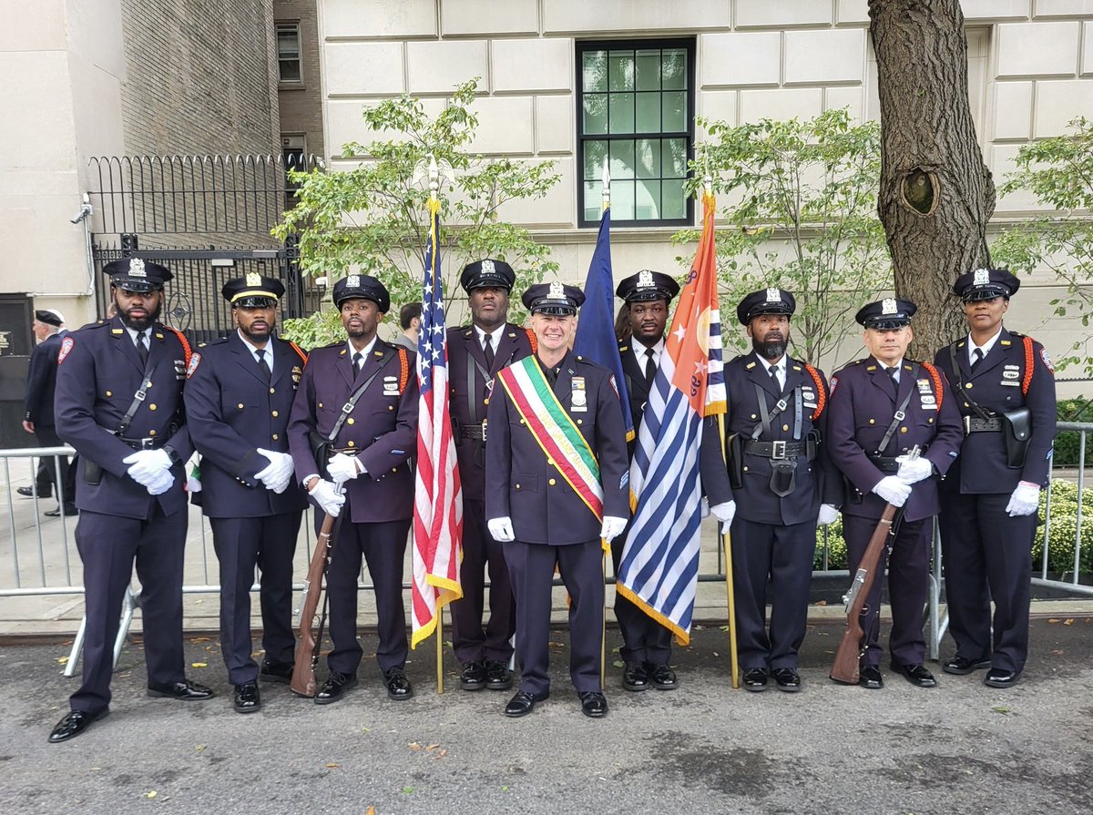 CorrectionNYC's tweet photo. Members of #NYCDOC joined thousands today in marching in the 82nd New York City #ColumbusDayParade. 

The parade, which runs along Fifth Avenue from 42nd to 72nd streets, celebrates the heritage, culture and contributions of the Italian American community. 

#HappyColumbusDay  #ItalianAmericanHeritageMonth 
#JoinTheBoldest