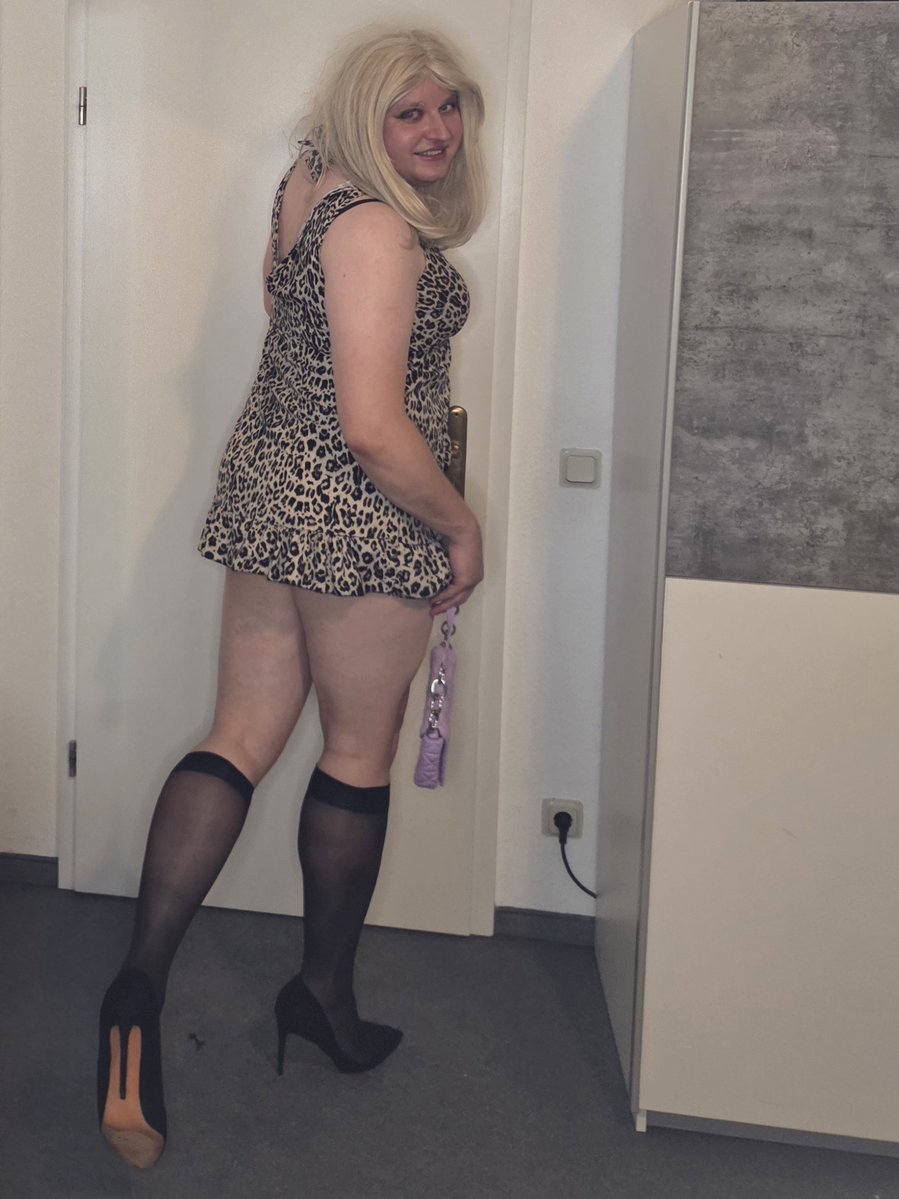 samcd5000's tweet photo. Little bit short, but feels good 😘 https://t.co/RmRcR3kyjD
