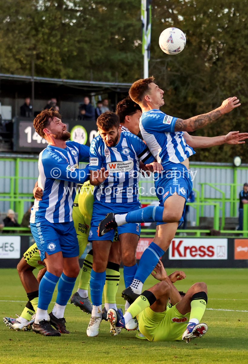 toppiccouk's tweet photo. (1/3) @FGRFC_Official 2 v @Official_HUFC in the @NL_Enterprise on 10/10/26 #canon #eosr5 #freelance #sports #photographer all images copyright #getintouch for use, prints, event booking - https://t.co/kvD2a6KfPo https://t.co/6dr6SW4ks7