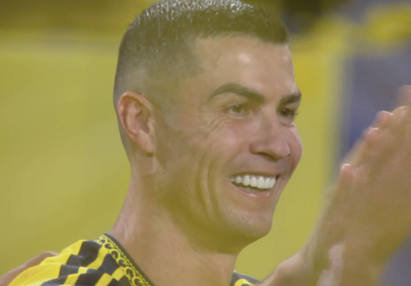 TouchlineX's tweet photo. 🚨 𝗦𝗧𝗔𝗧: Cristiano Ronaldo has scored goal number 981 of his career.  

ONLY 19 GOALS LEFT TO REACH 1000 GOALS! 🔥🔥🔥🔥🔥 https://t.co/5gOdONIGDY