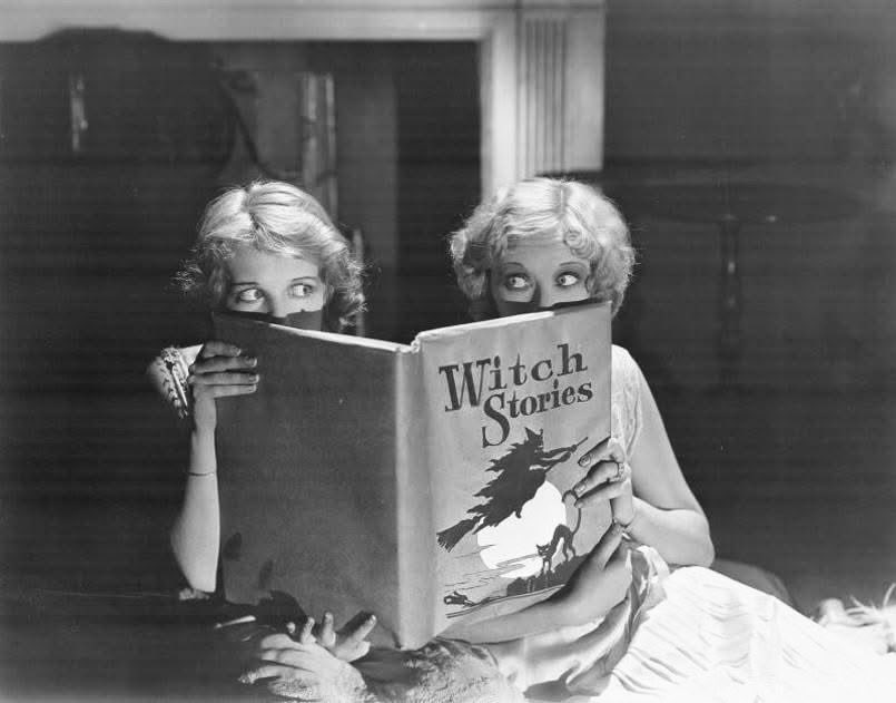 bnnygirly's tweet photo. i’m in need of a halloween movie marathon ♡ https://t.co/OOeNlDAX33