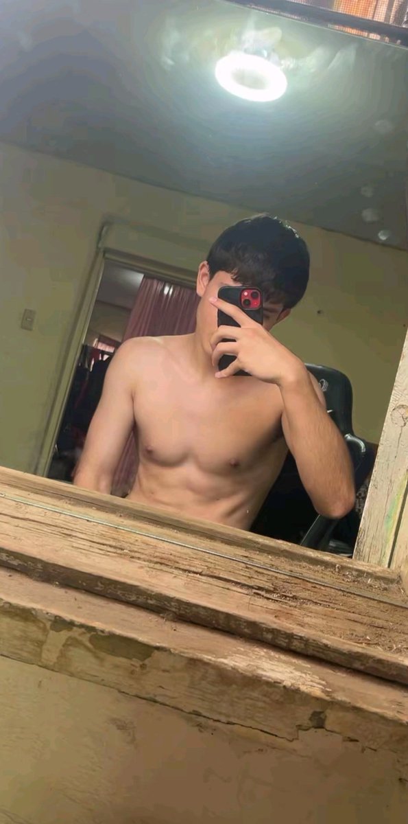 estradapp01's tweet photo. Vendo videos $$
#hombre #guapo https://t.co/i3cdl7MxPR
