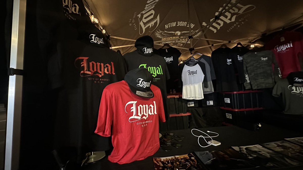STADIUMARCADIA's tweet photo. I have had a busy few days. I was doing volunteer work at the Loyal booth during #LasVegasBikefest Thursday, Friday, and Saturday. @FrankieLoyal138 of @MayansFX and his wife Dani were great to work with. #FrankieLoyal #LoyalClothingCityOfAngels #MayansFX https://t.co/PRJD7cr6IT