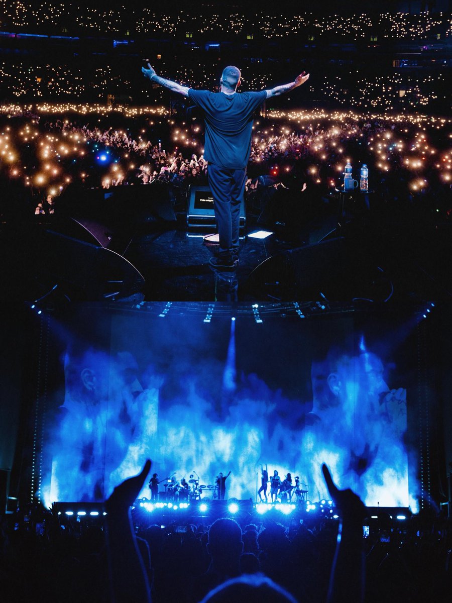 choosezaynbr's tweet photo. ✨✨✨ NÓS SOMOS OS MAIORAAAAIS! ✨✨✨ https://t.co/D6OUvwCKGO