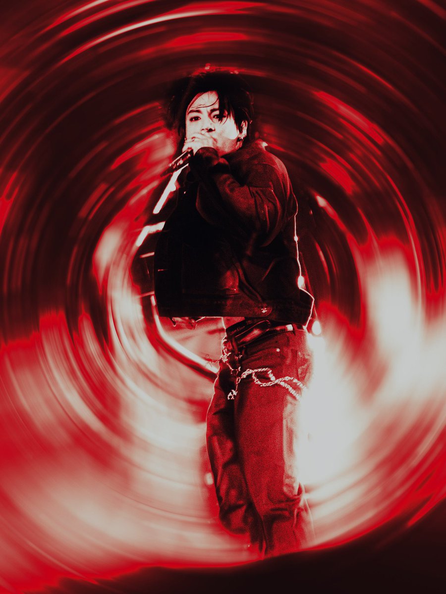 JKGlobalFanbase's tweet photo. These photos of Jungkook are insane 🔥 

Photographer Elizabeth Francisco on Instagram 📸 
Go show her some love 💕 

https://t.co/9ot7knOJ2m https://t.co/X5LxkgwK6z