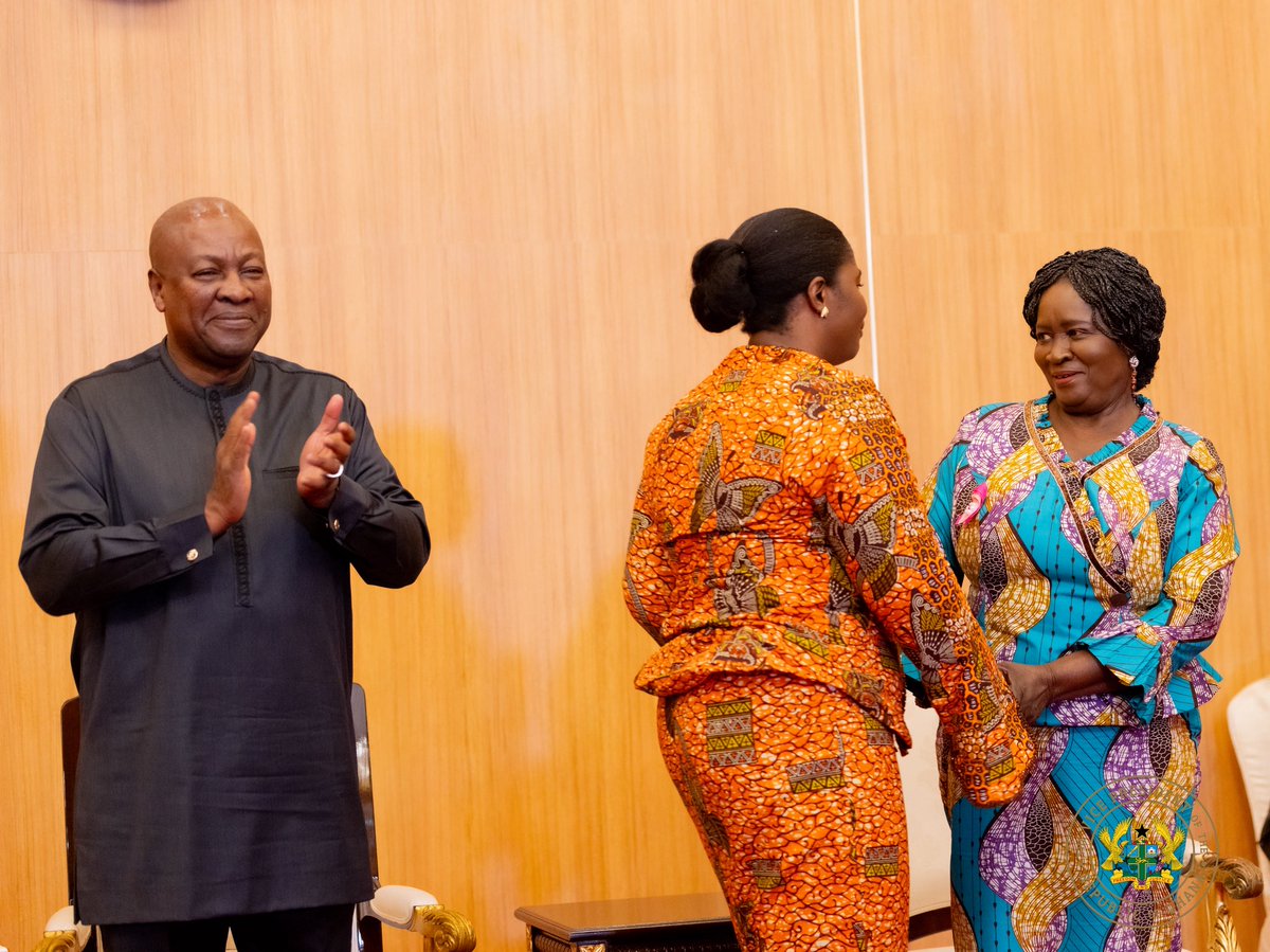 NJOAgyemang's tweet photo. I joined His Excellency, President John Dramani Mahama, today at the Jubilee House for the swearing-in of two new Deputy Chairpersons of the Electoral Commission, Emelia Afi Agbenyo and Joseph Kwaku Asamoah.

The President charged the new Deputy Chairpersons with discharging their responsibilities with integrity and impartiality, ensuring that all political parties and candidates are treated fairly and that their decisions remain firmly guided by the Constitution and the rule of law.

I congratulate them both on their appointments and wish them well as they take on their responsibilities in service to Ghana.