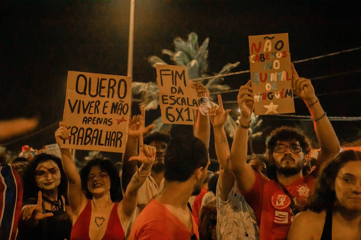MidiaNINJA's tweet photo. Bora Lula também nas ruas de Aracaju

📷: Alana Aynore https://t.co/9613HC8EAw