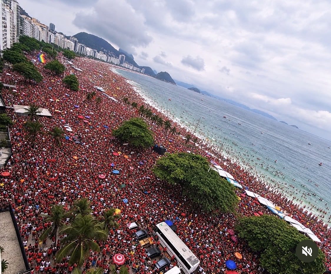 josafaliberal's tweet photo. Lula não é um cantor  pop
Lula não  é  um cantor de rock

Lula é o PRESIDENTE .

PRESIDENTE que precisamos para o melhor do Brasil.

Outro candidato 
Nós perdemos 

Lula  é  13

Dia 25 não esqueça LULA 13 https://t.co/IY1mmYahwV
